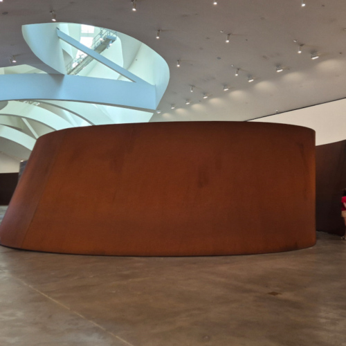 Musée Guggenheim Richard Serra - La Matière du Temps. Musée Guggenheim Richard Serra