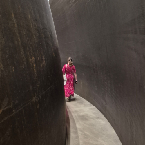 Musée Guggenheim Richard Serra - La Matière du Temps. Musée Guggenheim Richard Serra