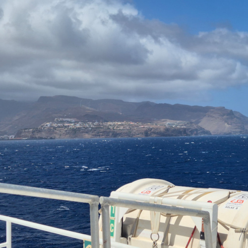 Départ du ferry de Ténérife, port de Los Critianos. Espagne La Goméra