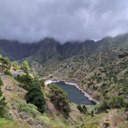 Trajet du port de San Sebastian à Hermigua sur La Gomera. Espagne La Goméra