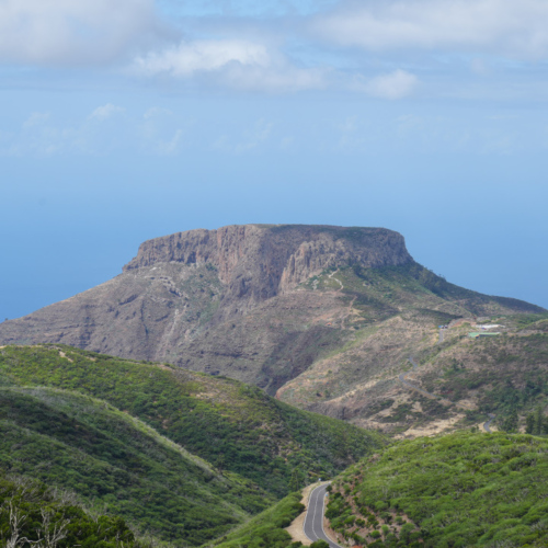 Espagne La Gomera. La Fortaleza de Chipude, la montagne sacrée de La Gomera. Espagne La Gomera