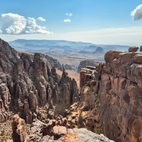 Belles formations rocheuses. Maroc Djebel Saghro jour 5