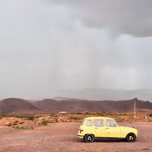 La pluie se rapproche très rapidement. Maroc Djebel Saghro jour 5
