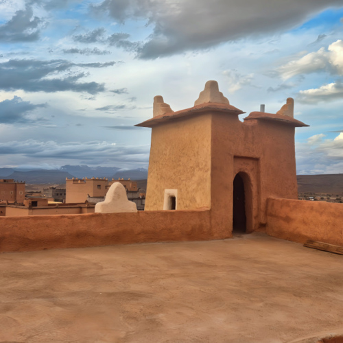 Maroc N'Kob, hôtel La Perle de Saghro, la terrasse panoramique. Maroc N'Kob Jour 6